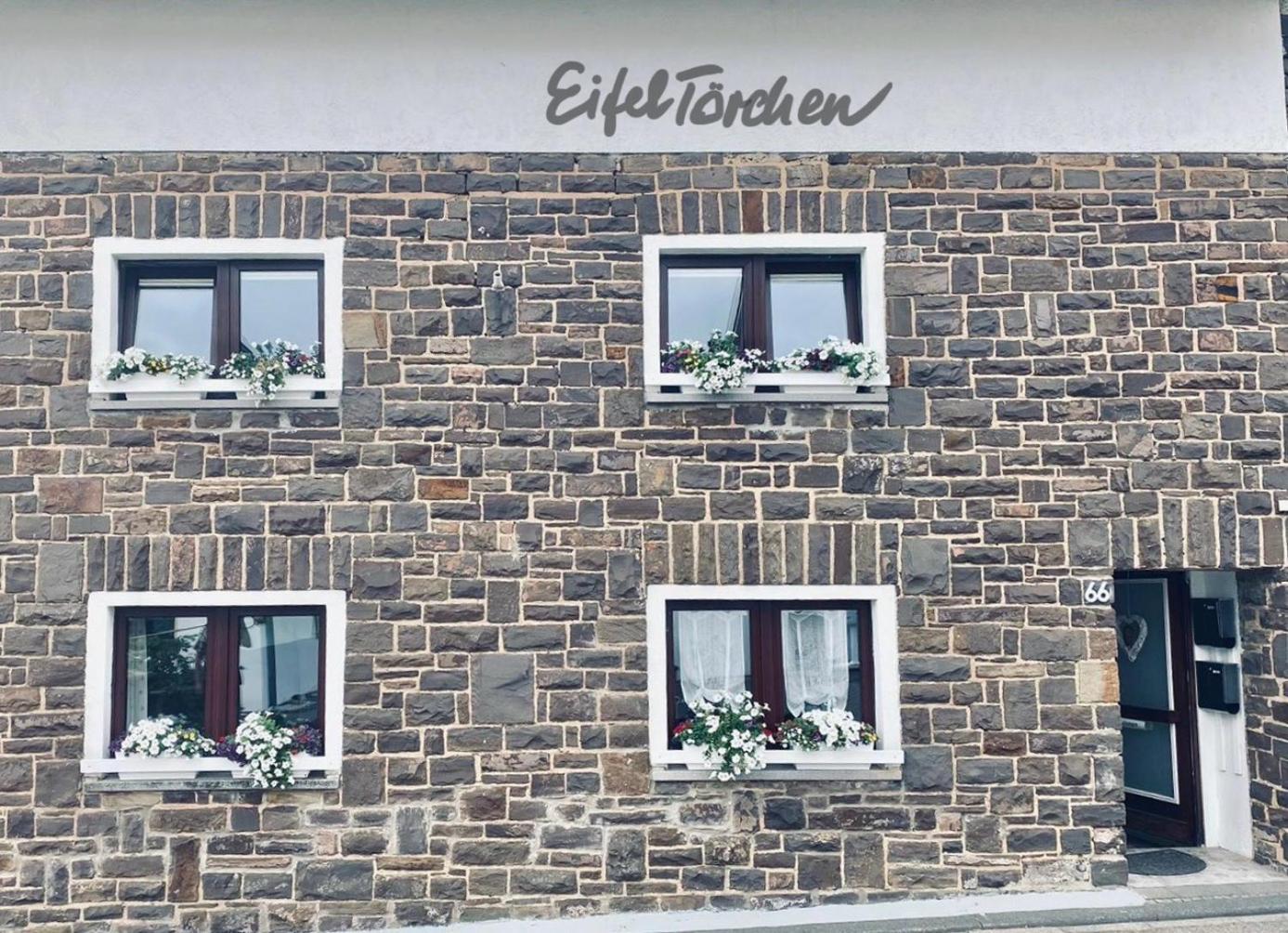 Bed and Breakfast Eifeltoerchen à Kirchheim  Extérieur photo